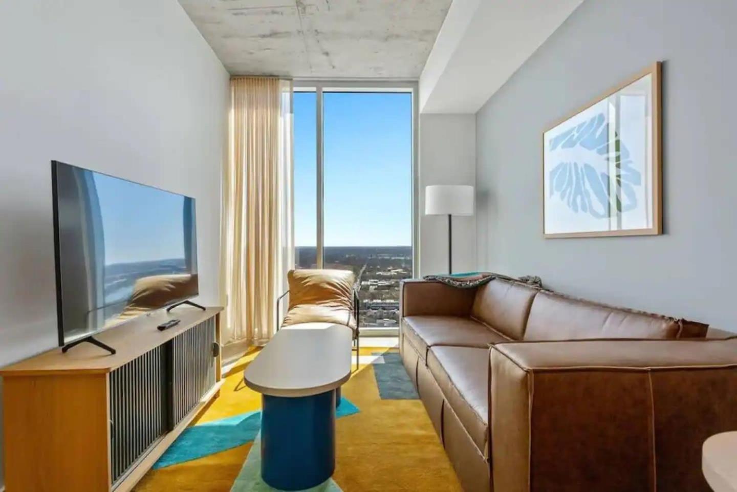 Modern 1Br Condo On Rainey St With Pool And Views オースティン エクステリア 写真